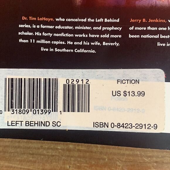 Book Left Behind Paperback Tim LaHaye & Jerry B. Jenkins - Picture 4 of 11